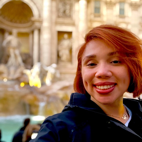 Meet your Posher, Van - Picture 2 of 4